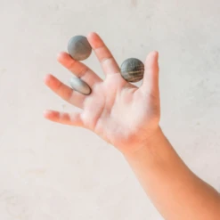 Grapat Houten Stenen Grijs, 36st. (Mandala Stones Grey) -Kinderspeelgoed Verkoopwinkel grapat houten stenen grijs 36st mandala stones gre 2