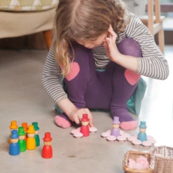 Grapat Houten Tovenaars Poppetjes Gekleurd, 12st. (Wizards; Nins With Hat) -Kinderspeelgoed Verkoopwinkel grapat houten tovenaars poppetjes gekleurd 12st wi 3