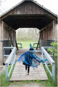 Great Pretenders (UA) Heksen Cape Met Hoed Blauw - Maat US 5-6 -Kinderspeelgoed Verkoopwinkel great pretenders ua heksen cape met hoed blauw maa 2