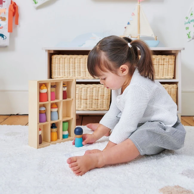 Houten Speelgoed - Happy Folk, Houten Hotel Met Houten Poppetjes 7 Houten Speelgoed - Happy Folk, Houten Hotel Met Houten Poppetjes - Afbeelding 5