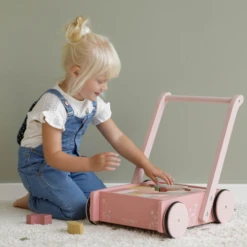 Little Dutch Houten Speelgoed - Blokkenkar Bloemen Roze (Wild Flowers) -Kinderspeelgoed Verkoopwinkel little dutch houten speelgoed blokkenkar bloemen r 2