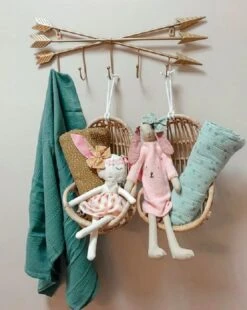 Poppie Toys Rotan Poppen Hangstoeltje Ei -Kinderspeelgoed Verkoopwinkel poppie toys rotan poppen hangstoeltje ei 1